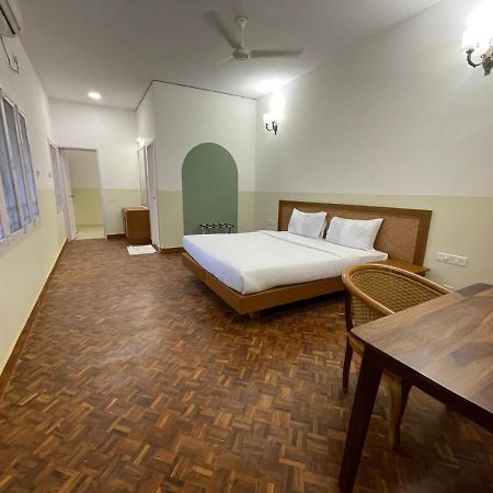 Hanu Reddy Residences - Nawab Habibullah Avenue 钦奈 外观 照片