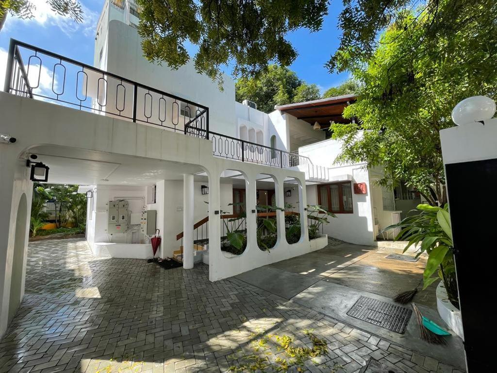 Hanu Reddy Residences - Nawab Habibullah Avenue 钦奈 外观 照片
