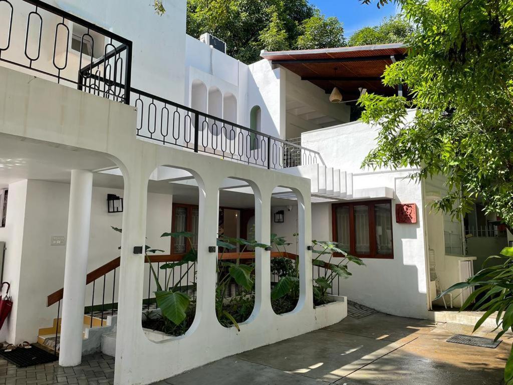 Hanu Reddy Residences - Nawab Habibullah Avenue 钦奈 外观 照片